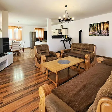 Pet Friendly In With Kitchen Semesterbostad Pula