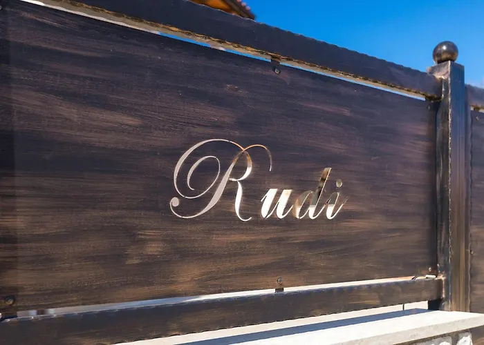 Rudi